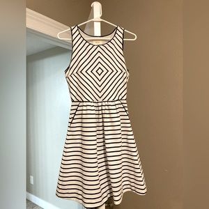 Anthropologie Maeve Dress W/ Pockets Size 4 Great condition